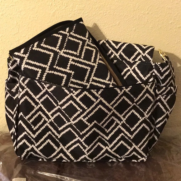 Diaper bag. Ju-Ju-Be brand. The Empress color - Picture 6 of 8